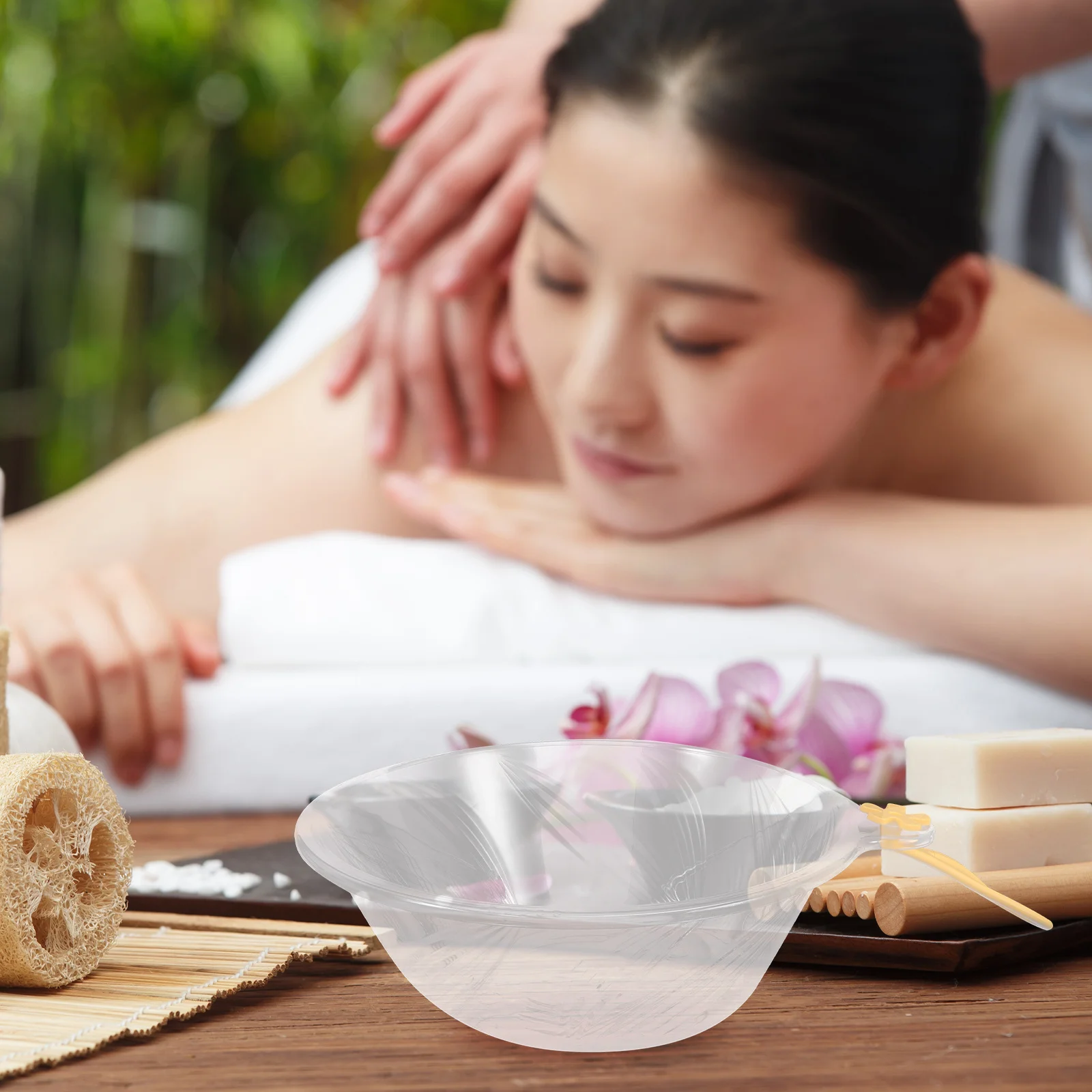 

Transparent Washbasin Hanging Strap Portable Face Washing Basin Small Facial Tub for Beauty Salon Spa Home Use Professional