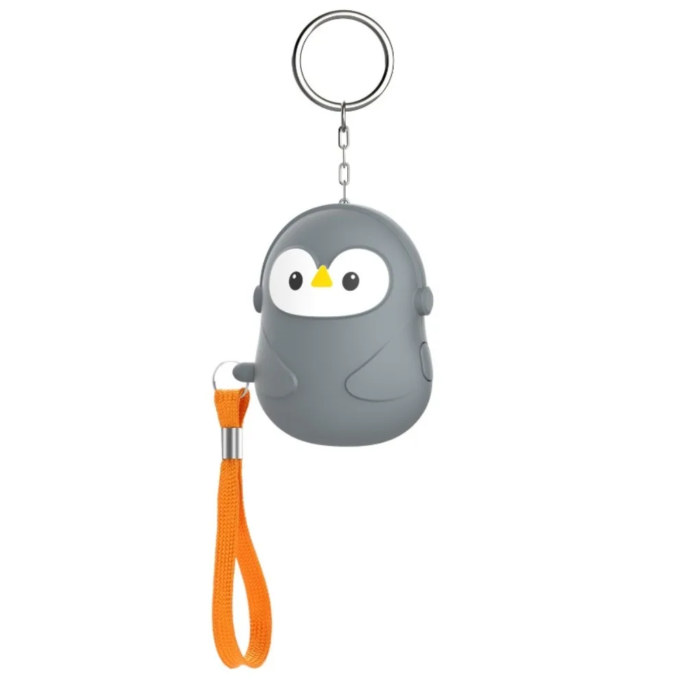 لطيف 130dB إنذار الدفاع عن النفس الشخصية البطريق شكل صفارة الإنذار السلامة الصغيرة المحمولة مع سلسلة المفاتيح الخفيفة LED إنذار للنساء الفتيات