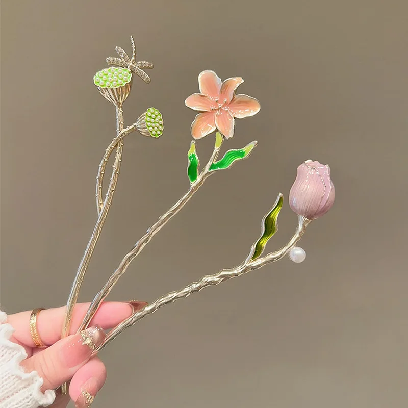 

Forest Style Green Grape Hairpin Women's Ancient Style Meatball Head Modern Hanfu Hairpin Qipao Fruit Hairpin