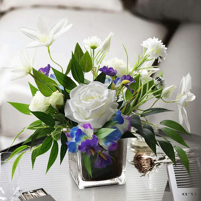 Meja makan ruang tamu lily simulasi kelas atas simulasi buket lily dekorasi hotel bunga simulasi cinta lily