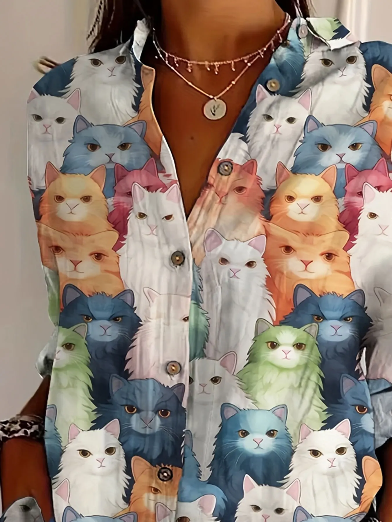 Camisa feminina plus size de primavera e verão