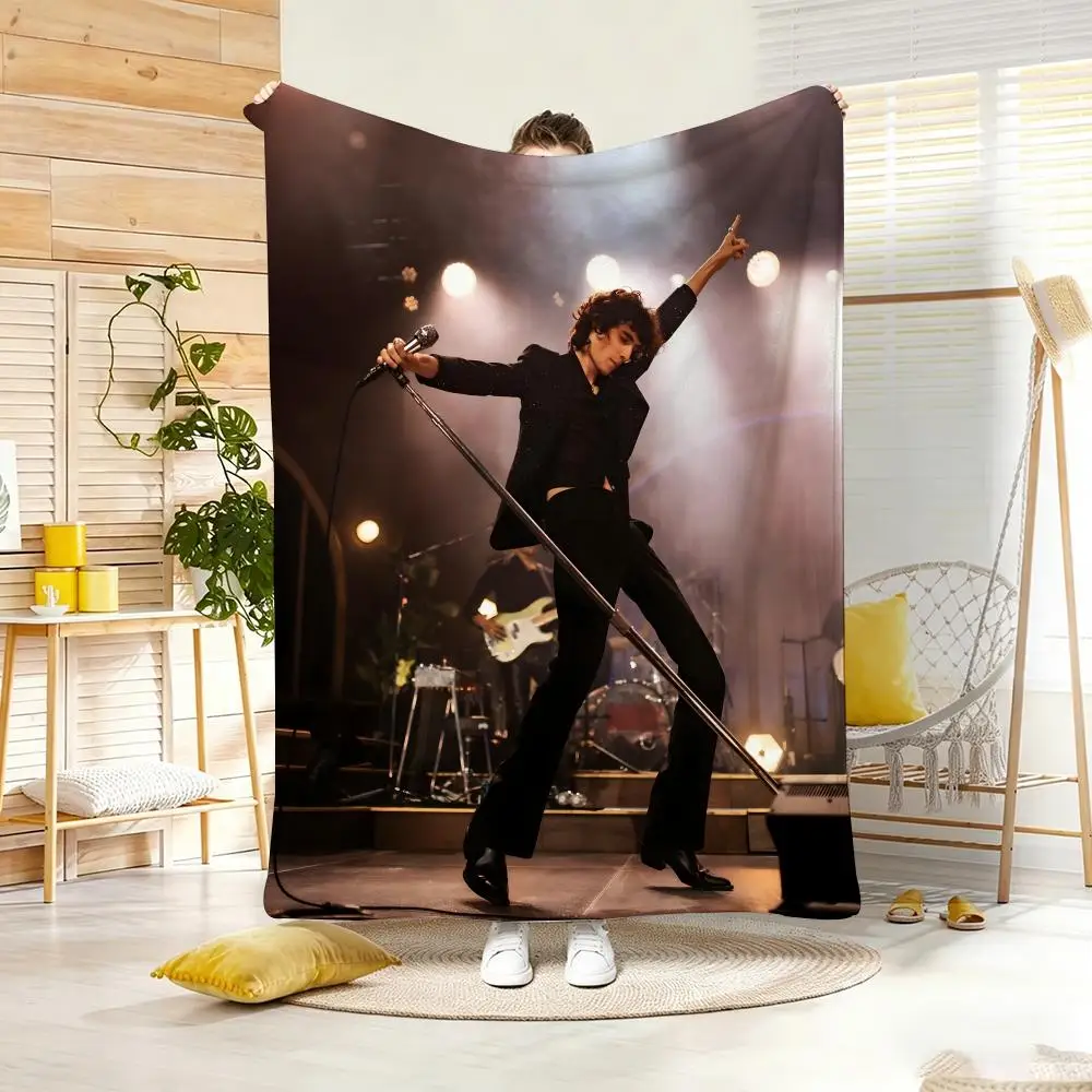 Celebrity S-sombrS Throw Lightweight 240g Flannel Blanket Soft Skin-friendly for Summer Cooling