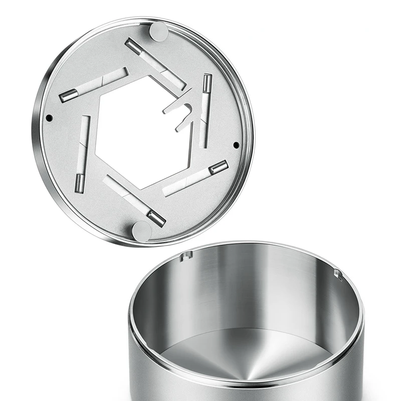 

Creative and personalized trend ashtray, stainless steel enclosed with lid, anti fly ash men's gift engraving customization