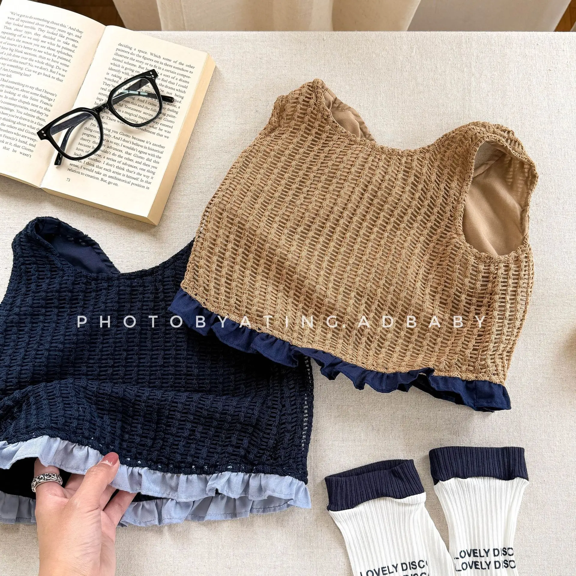 

Детская одежда 2025 года, новинка лета, летняя одежда для девочек, корейская версия, рубашка без рукавов, летняя рубашка