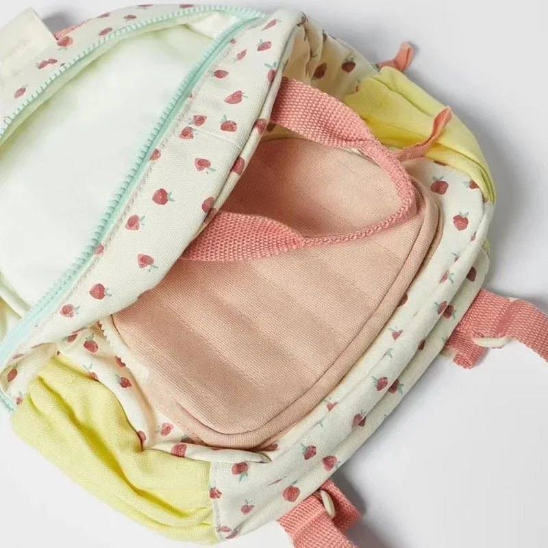 Mochila con estampado de fresas para niños y niñas, morral escolar informal de uso diario, bonito, nuevo estilo, a la moda