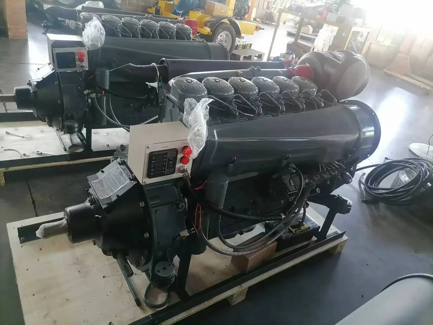 مجموعة مضخة مياه تبريد الهواء 6 أسطوانات 60 كيلو وات 82 حصان محرك ديزل F6L913 مع لوحة تحكم ذكية بمقبض