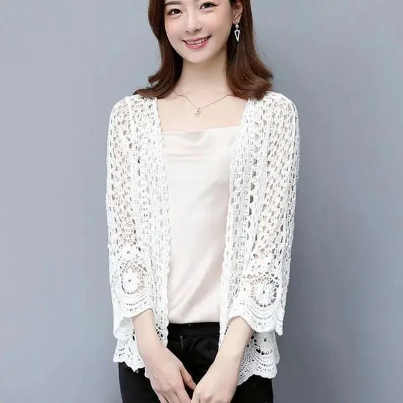 Lace shawl short jacket for women\'s short summer hollow out versatile outerwear thin cardigan top trend