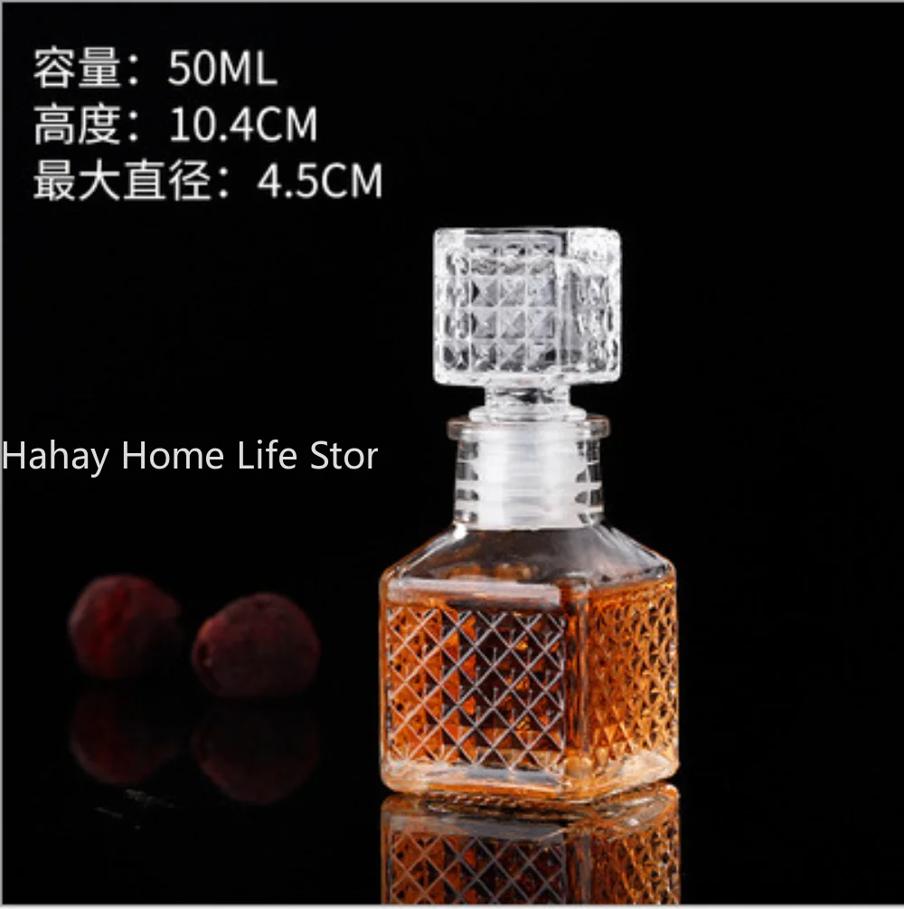 1 Pcs Small Empty Spirit Whisky Wine Bottle 50ml 100ml Mini Glass Alcohol Liquor Bottles With Screw Cap Whiskey Decanter