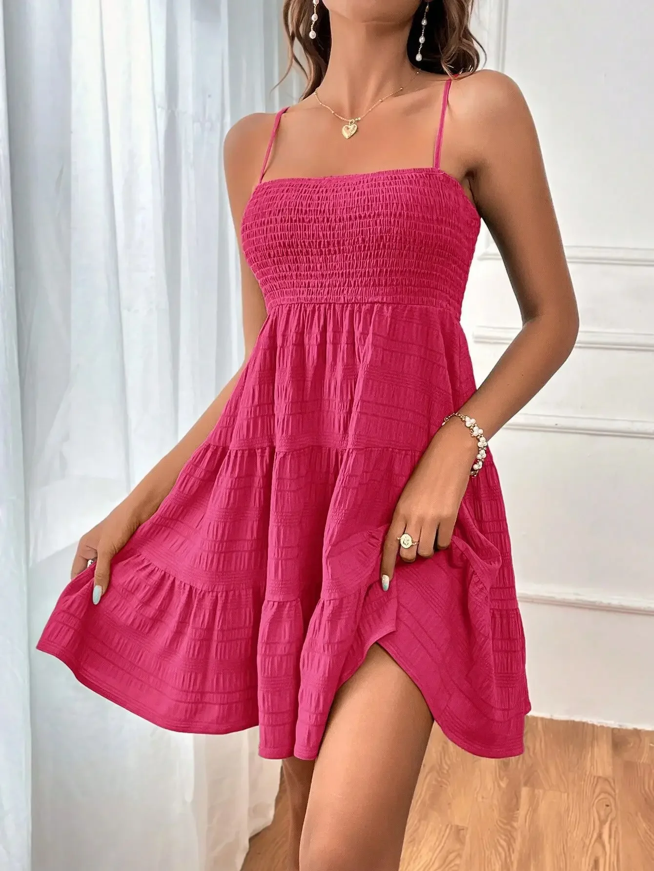 Minivestido plisado de Color sólido con cintura alta y cuello oblicuo sin mangas para mujer, minivestido Sexy de verano