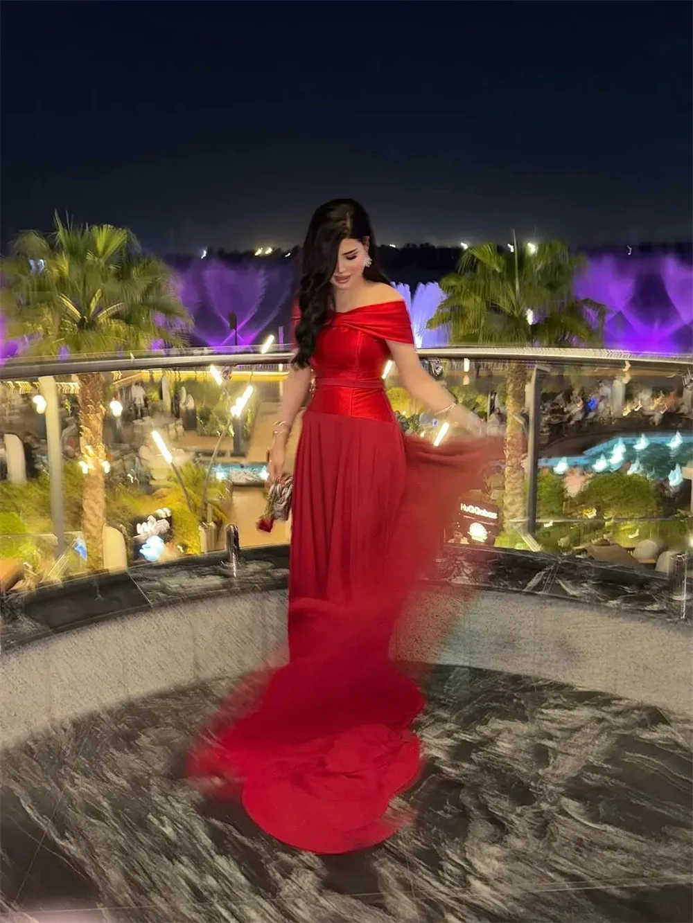 Contessa dubaï personnalisé vraie robe de bal rouge avec bande de satin cathédrale Train robes de noche robe de soirée de bal élégante 2025