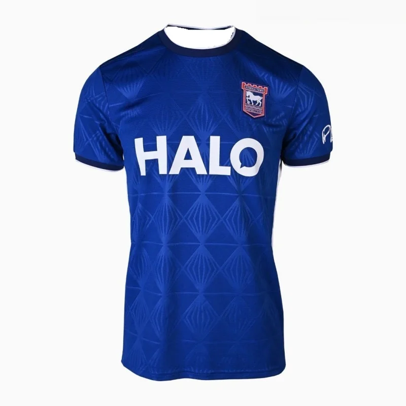 2026/27 Neues Ipswich Town Herren-T-Shirt der Jensen Family Clothing Kollektion, Y2K, schnelltrocknend, lässig, geeignet für den täglichen Gebrauch und das Training – Detail 4