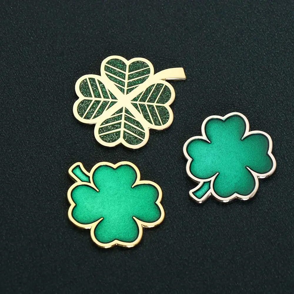 Аксессуары Lucky Grass Ball Жетон Зажим для шляпы Гальванический золотой маркер для мяча для гольфа Зажим для шляпы для гольфа Четырехлистный клевер Зажим для кепки для гольфа
