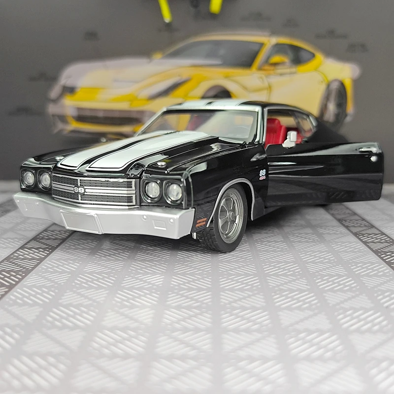 

Модель автомобиля Chevrolet 454 из сплава, масштаб 1:24, с открывающимися дверями, звуковыми и световыми эффектами, функцией скольжения, суперкар.