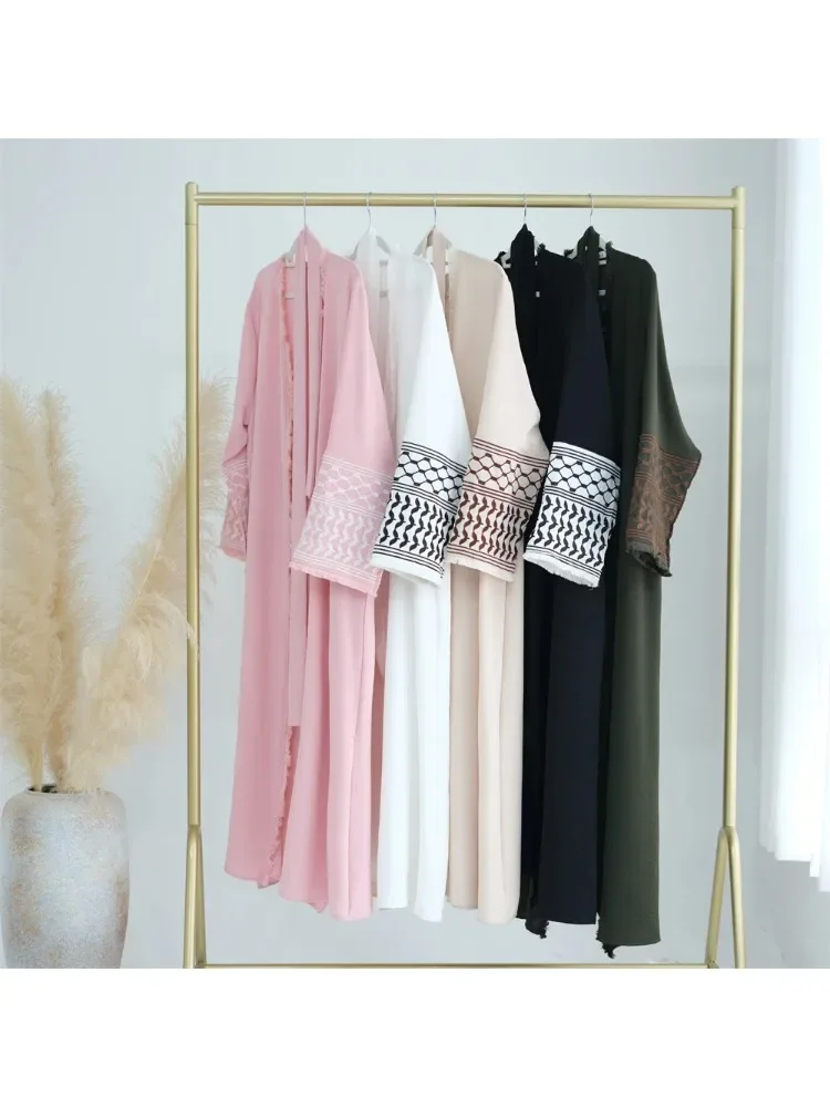 Haute qualité Ramadan ouvert broderie gland rose Kimono Abaya dubaï luxe musulman Islam caftan robe Abayas femmes Kebaya Caftan