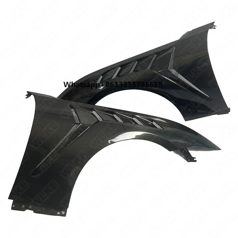 

Carbon Fiber Vented Front Fenders Wing for Ford Mustang 2024-2025