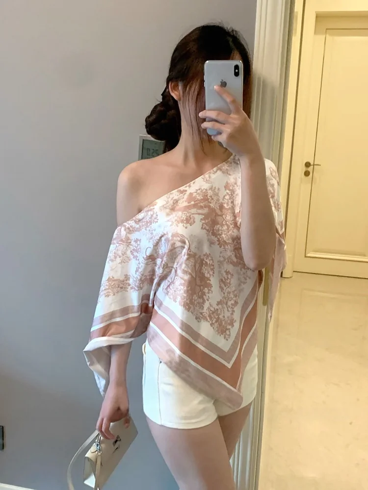 

Свободный крой с классическим принтом irt Glossy Sensation oulder Design Два способа ношения Повседневный женский топ Sle ort Sve