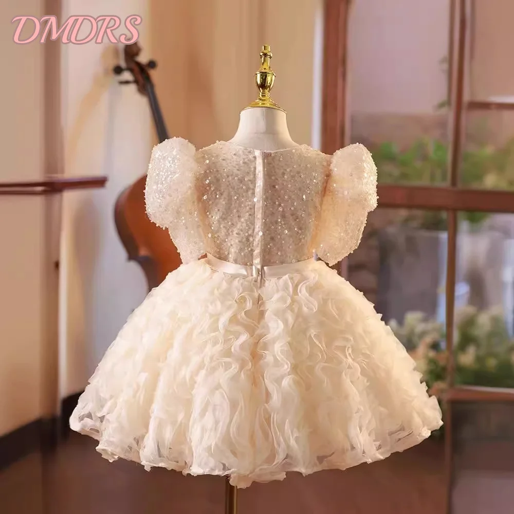 2024 Fashion Cute Sparkly Brithday Girl Dress in primo piano Glitter Flowers and Pearls abbigliamento per la comunione per Kid Puffy Skirt