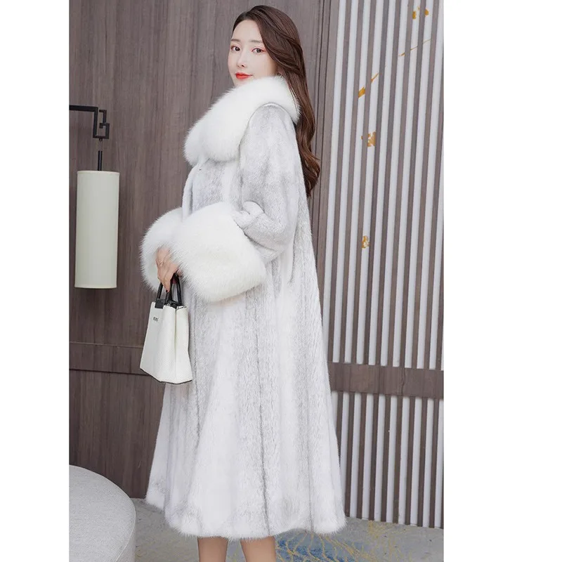 Luxury Women's Clothing Mink Fur Coat Whole Mink Long Coat Fur Outerwear Casual Warm Winter New Fox Fur Lapel Trench Coats