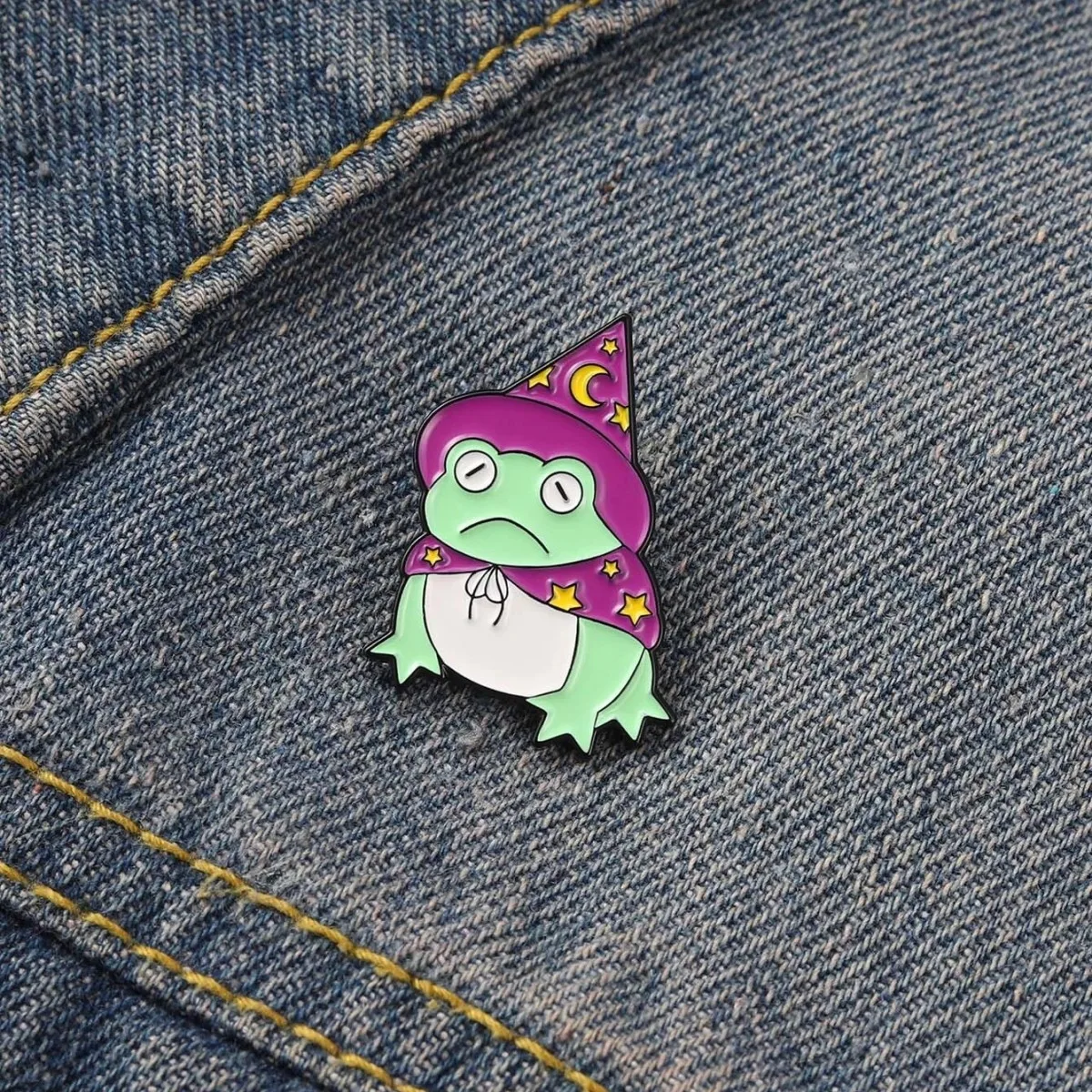 Cartoon Cute Animal Frog Enamel Pins Rubik's Cube Hat Riding a motorcycle Strawberry Flower Middle Finger Frog Fun Alloy Brooch