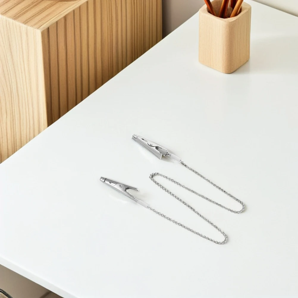 

2Pcs Dental Scarf Clip Lanyard Bibs Iron Chain Plastic Spring Clips for Kitchen Napkin Cloth Holder Disposable