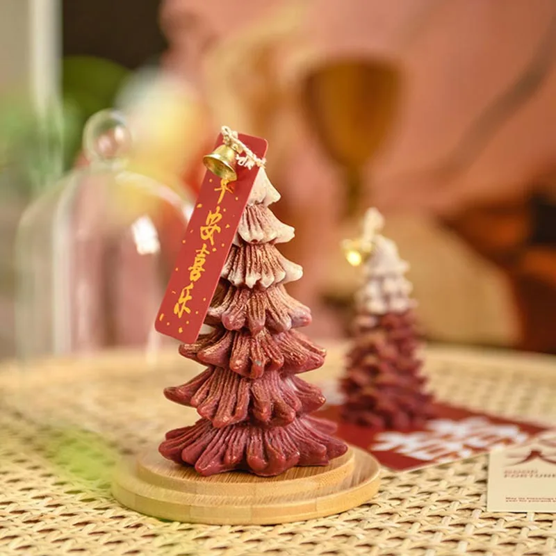 New Year Christmas Aromatherapy Candle Gift Christmas Tree Shaped Home Decoration Soy Wax Candles view 2