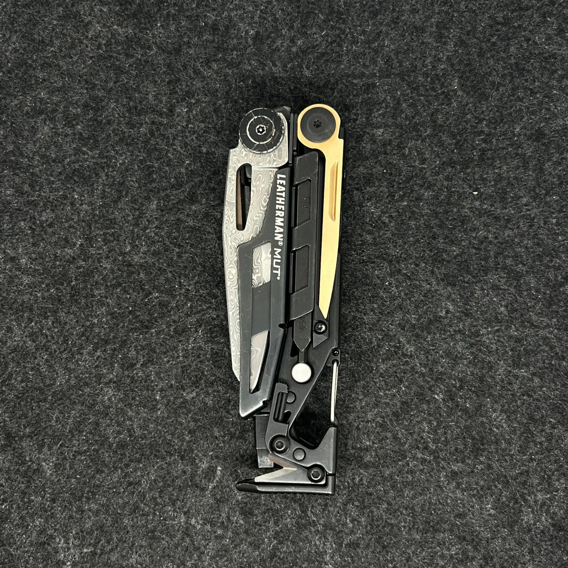 Damascus Steel Main Blade for Leatherman MUT, Single Blade Mod (Multi-Tool Not Included) view 4