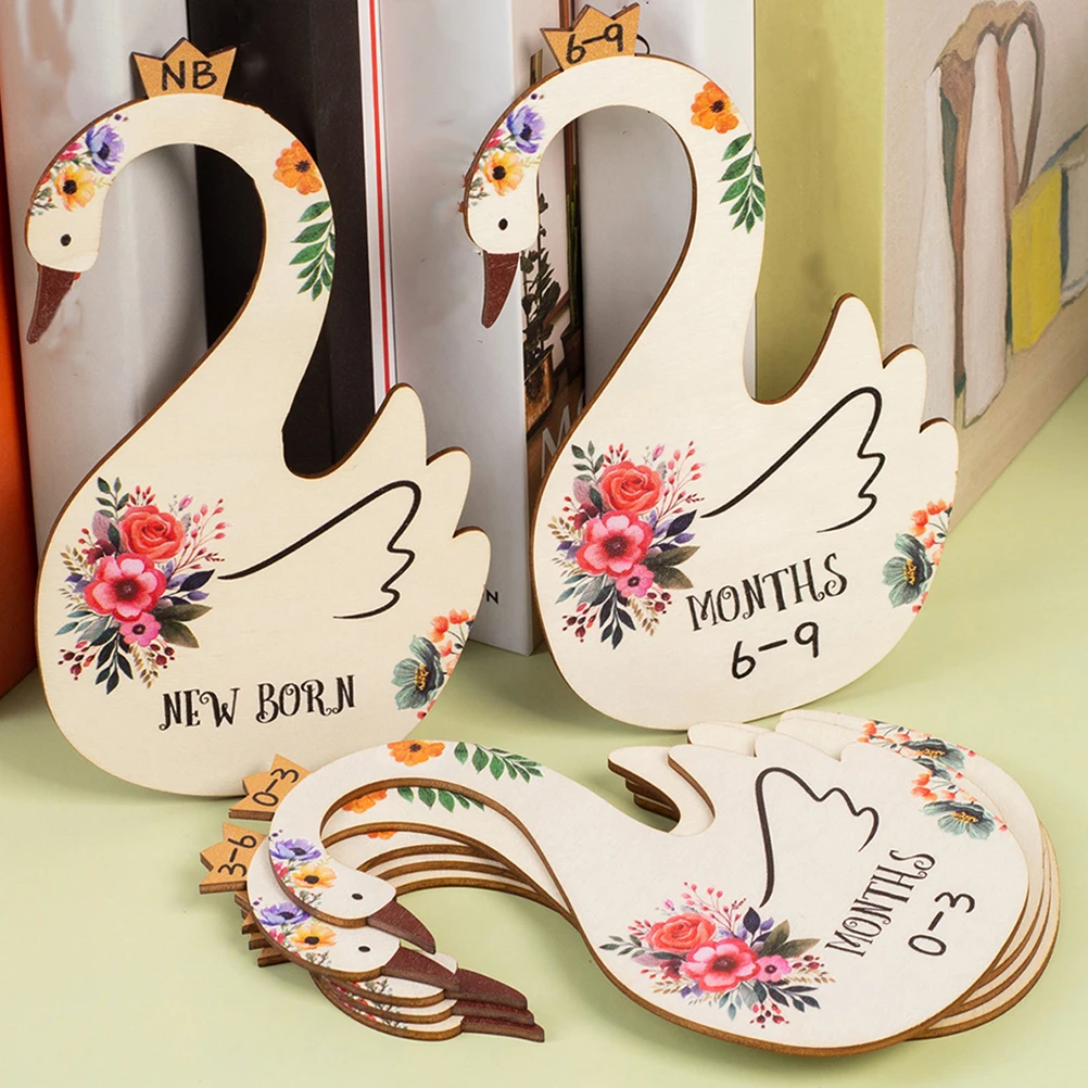 

7pcs Wooden Baby Clothes Size Dividers for Closet Nursery Infant Clothing Rack ganizers Wardrobe Hanger Labels