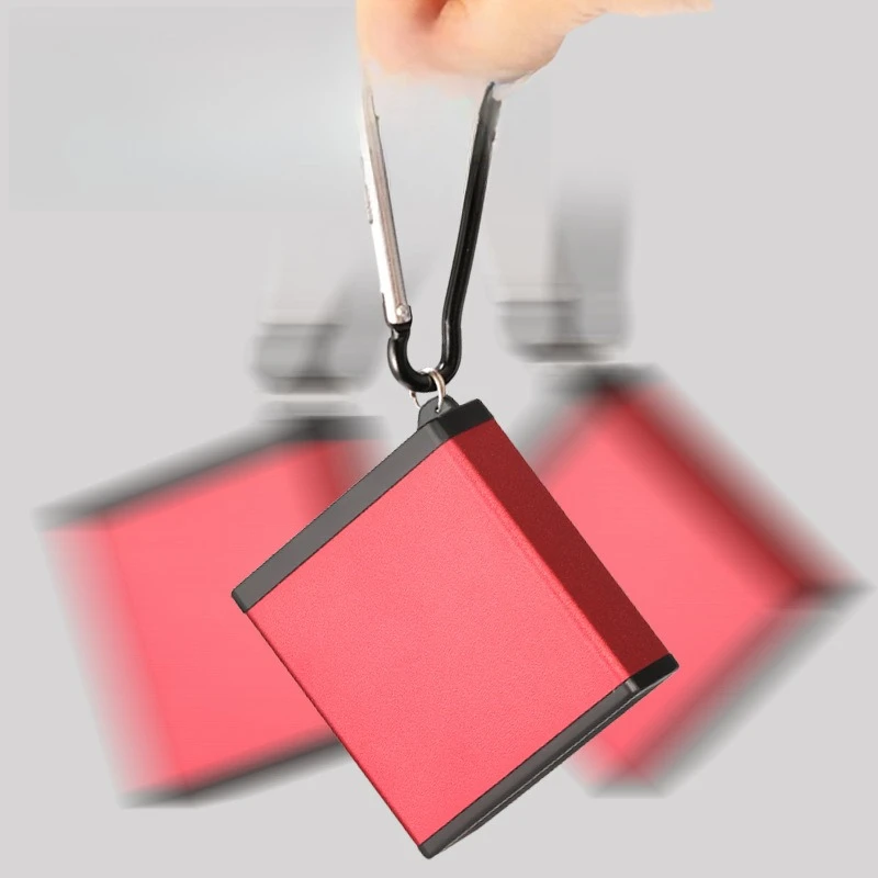 Exquisite and Compact Sealed with Keychain, Ashtray, Miscellaneous Box, Environmentally Friendly and Clean, Portable Body