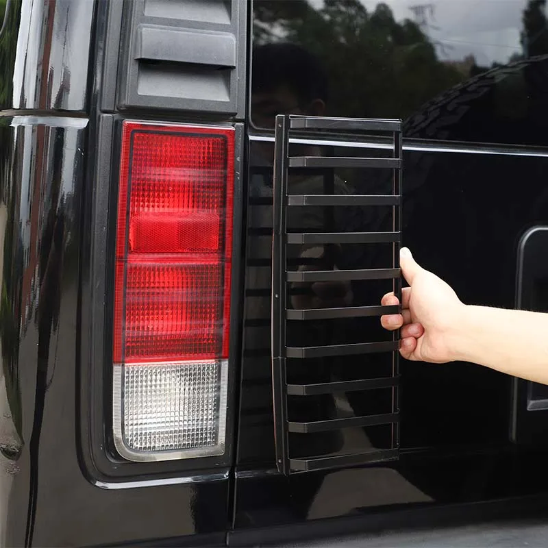 

For Hummer H2 2003-2009 Carbon Steel Modification Taillight Protective Grille Rear Light Lampshade Cover Mesh Accessries