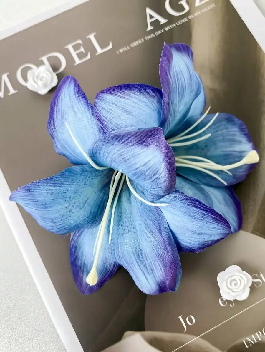 

Синяя заколка для волос с цветком лилии для женщин, заколка-уточка, элегантный цветочный аксессуар для волос