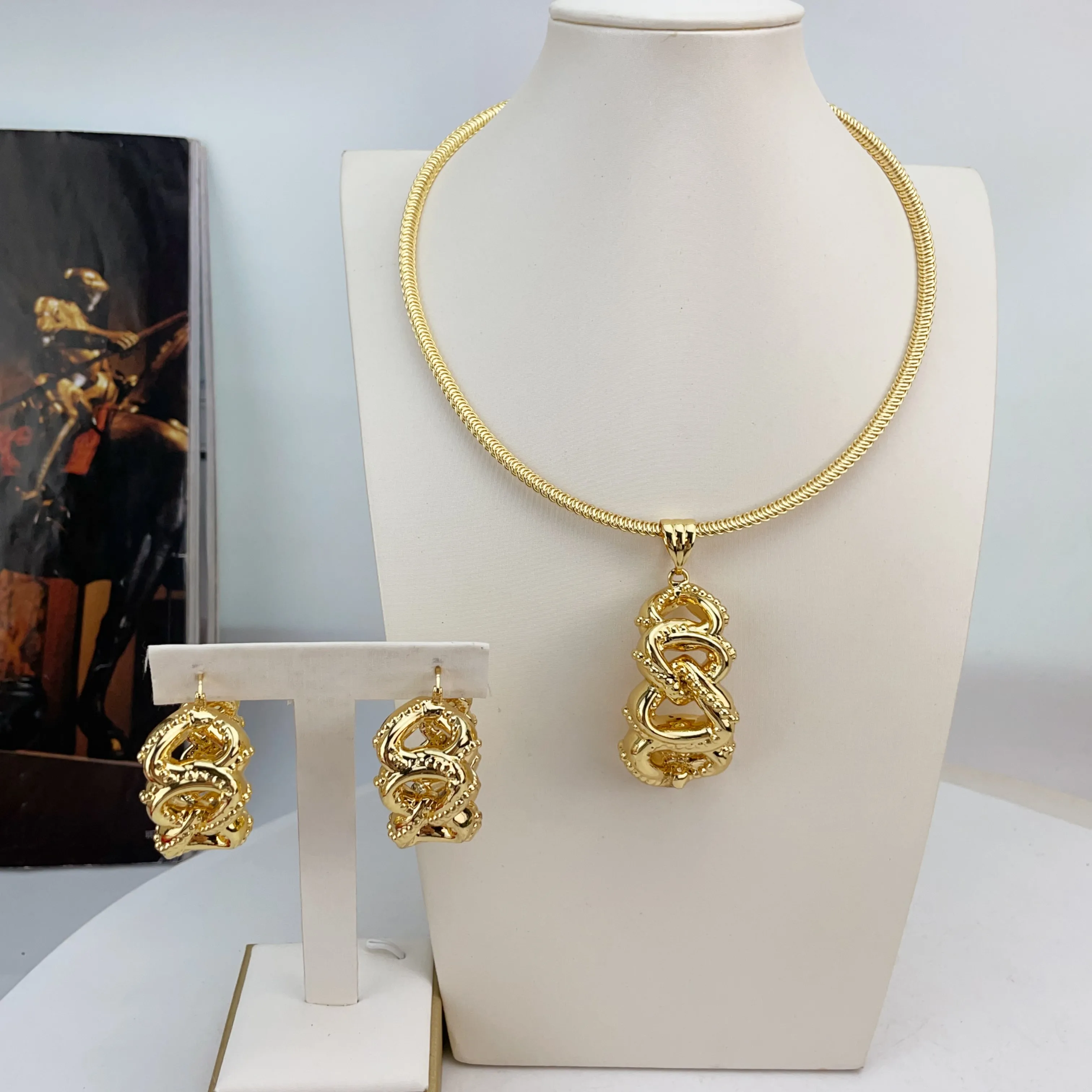 EMMA موضة دبي مطلية بالذهب الخرز القلائد أقراط خواتم مجموعات المجوهرات الجميلة للنساء هدايا مجوهرات حفلات الزفاف FHK23862