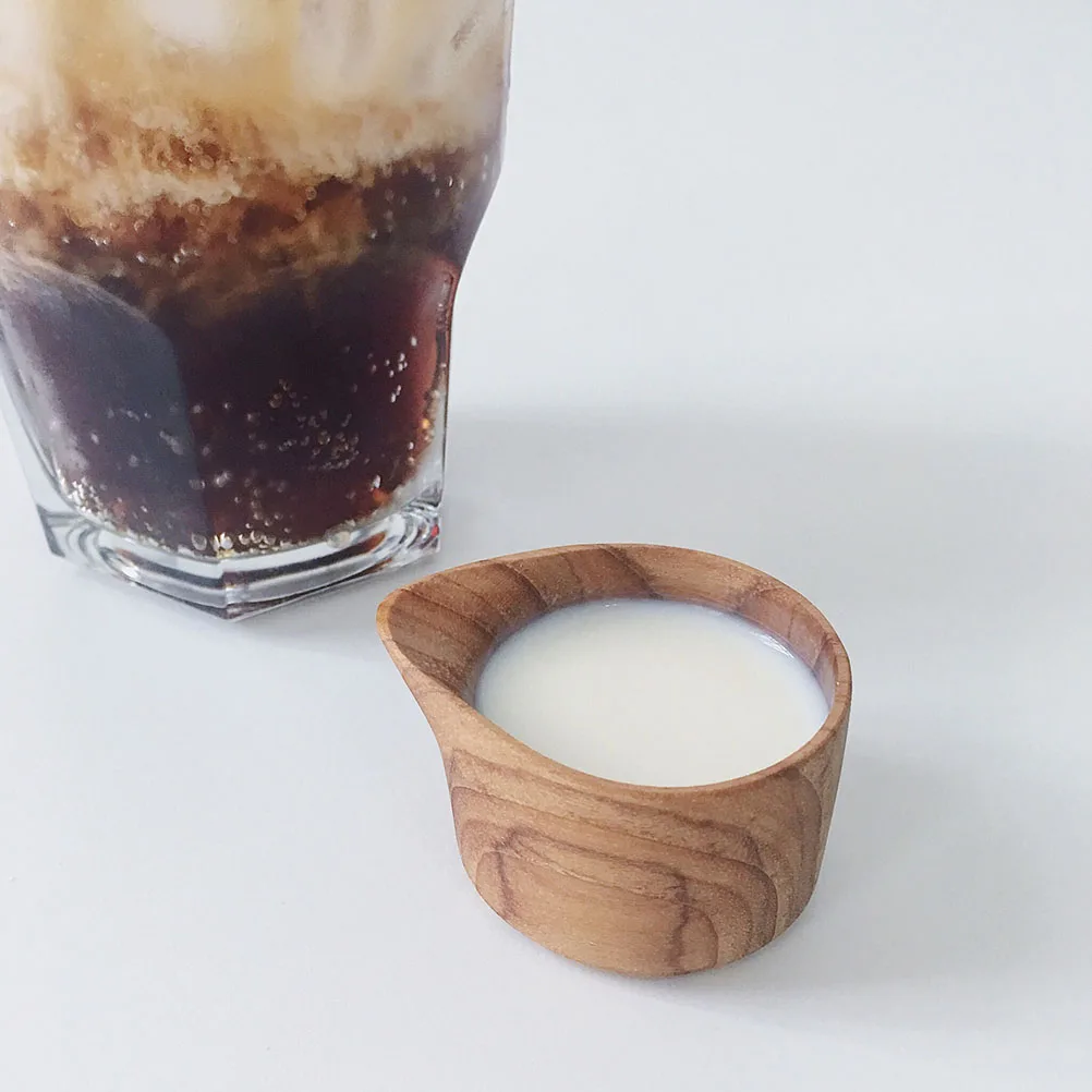 

Mini Retro Wooden Milk Cup Handmade Natural Solid Wood Milk Jug for Breakfast Coffee Afternoon Tea Cup Wooden Small Mug