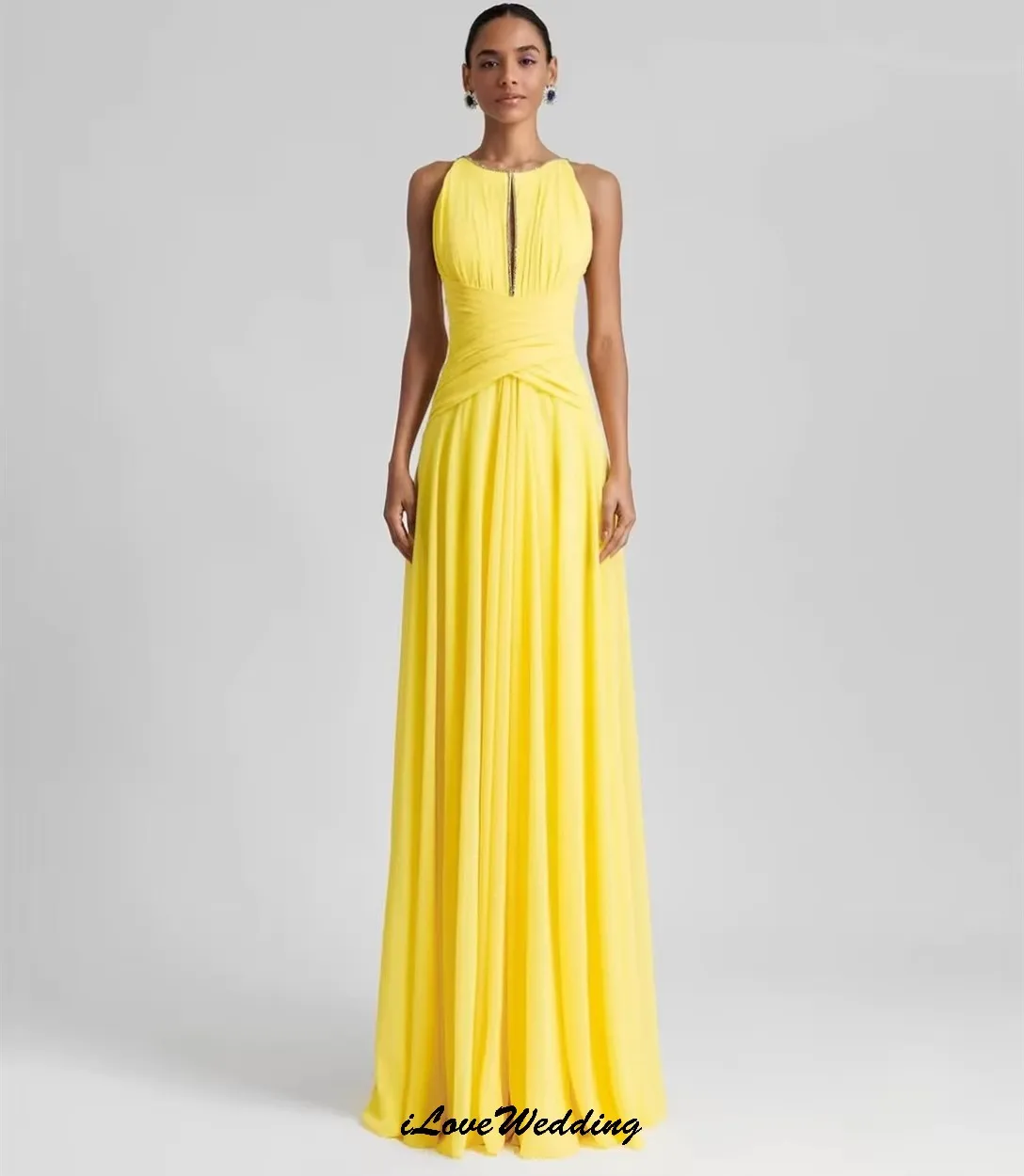 أنيقة الأصفر الشيفون فساتين لحضور الحفلات الموسيقية فستان الحفلات للمرأة Ruched س الرقبة رسمية بلا أكمام فساتين السهرة متقاطع مخصص