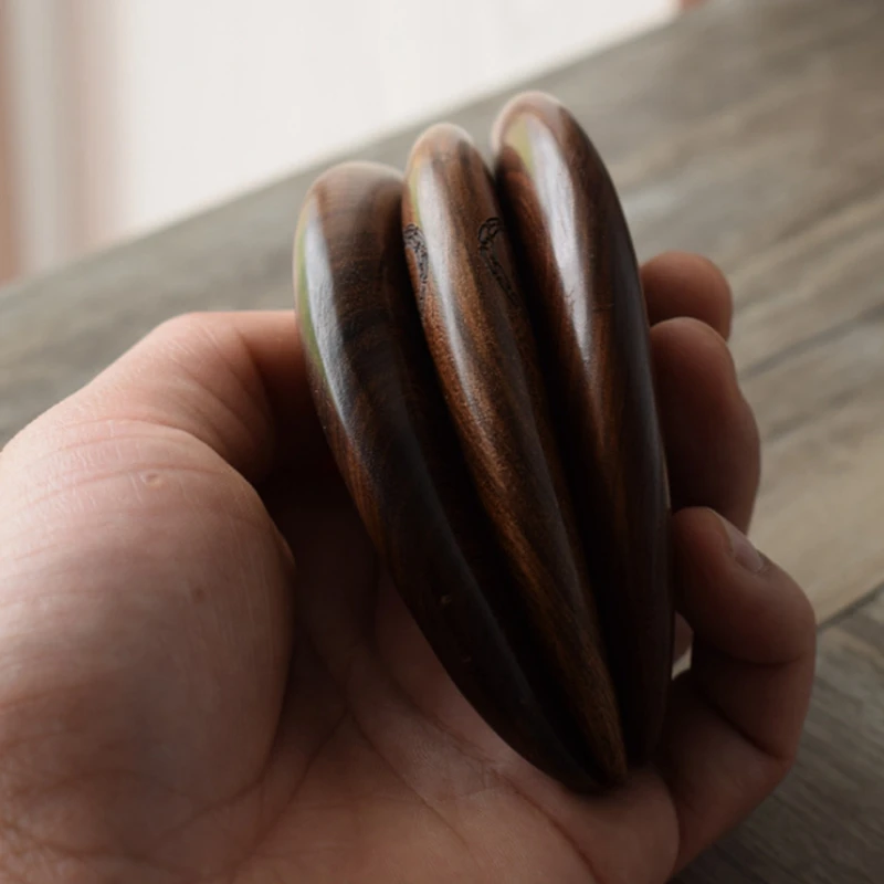 หวีดูแลเส้นผมหวีนวดไม้ธรรมชาติทำด้วยมือหวีไม้แกะสลักหวีไม้จันทร์หวีนวดป้องกันไฟฟ้าสถิตย์