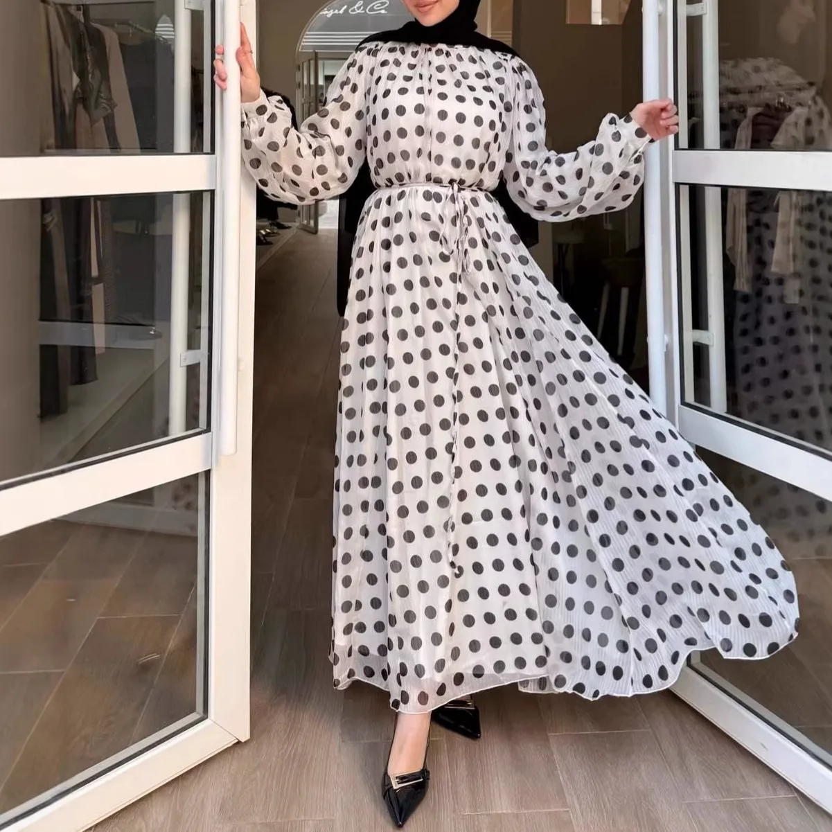 

2026 Spring Autumn New Fashion Simple Polka Dot Light Mature Retro Style Waist Cinched Long Dress Women Elegant