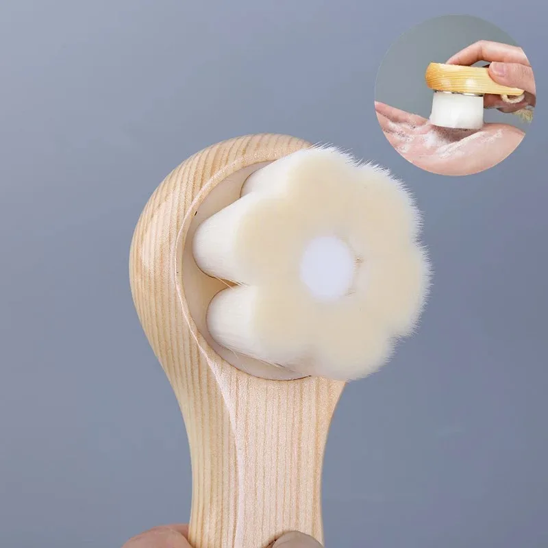 Skin Care Plum Blossom Shape Wooden Handle Facial Brush Blackhead Removing Pore Cleaner Exfoliating Brush Soft Cleanser Face