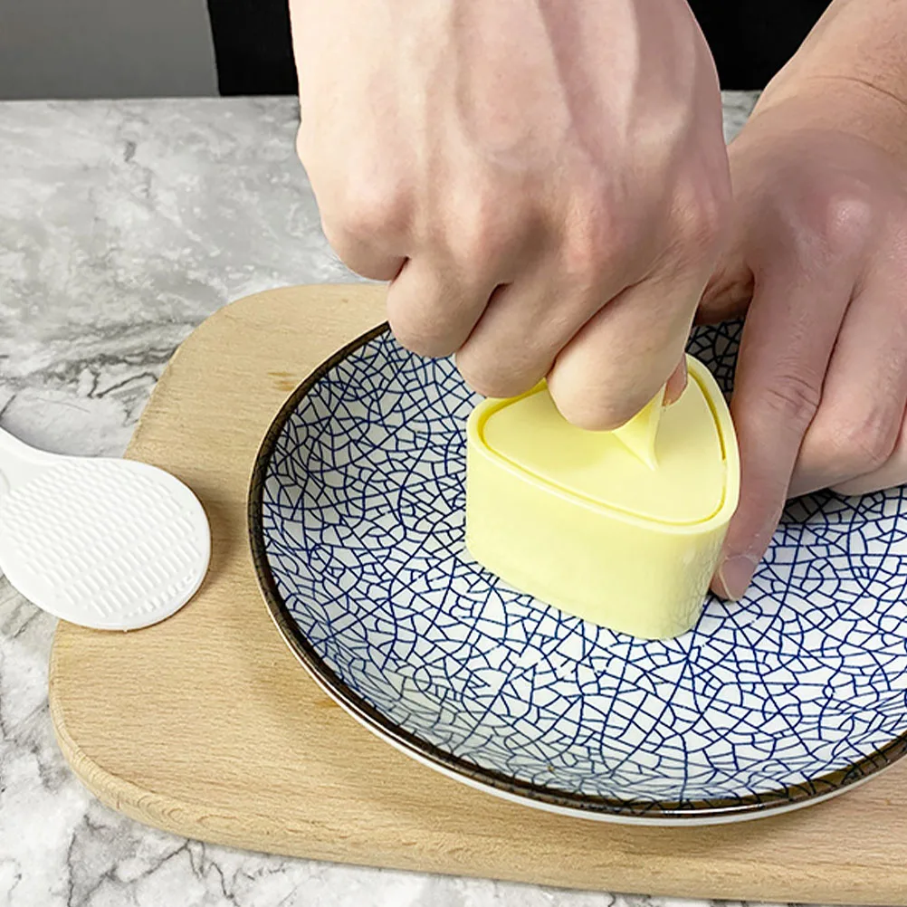 Cute Rice Ball Mold Tools 2 Sets Yellow Food Grade PP Sushi Maker Lightweight Easy Clean Onigiri Molds Triangle Shape