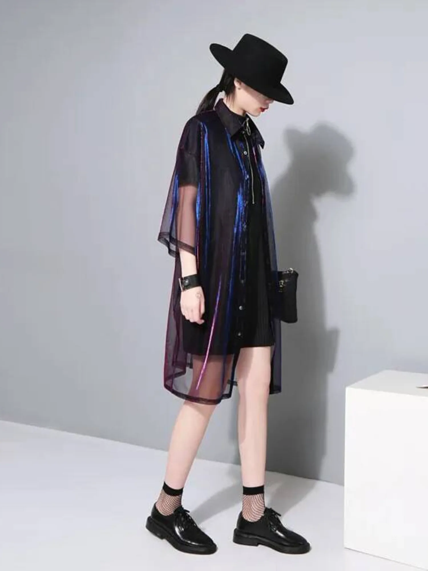 قميص متدرج كبير الحجم - غطاء للرقص الكلاسيكي مع ياقة مقلوبة لممارسة ملابس الجاز الحديثة العتيقة