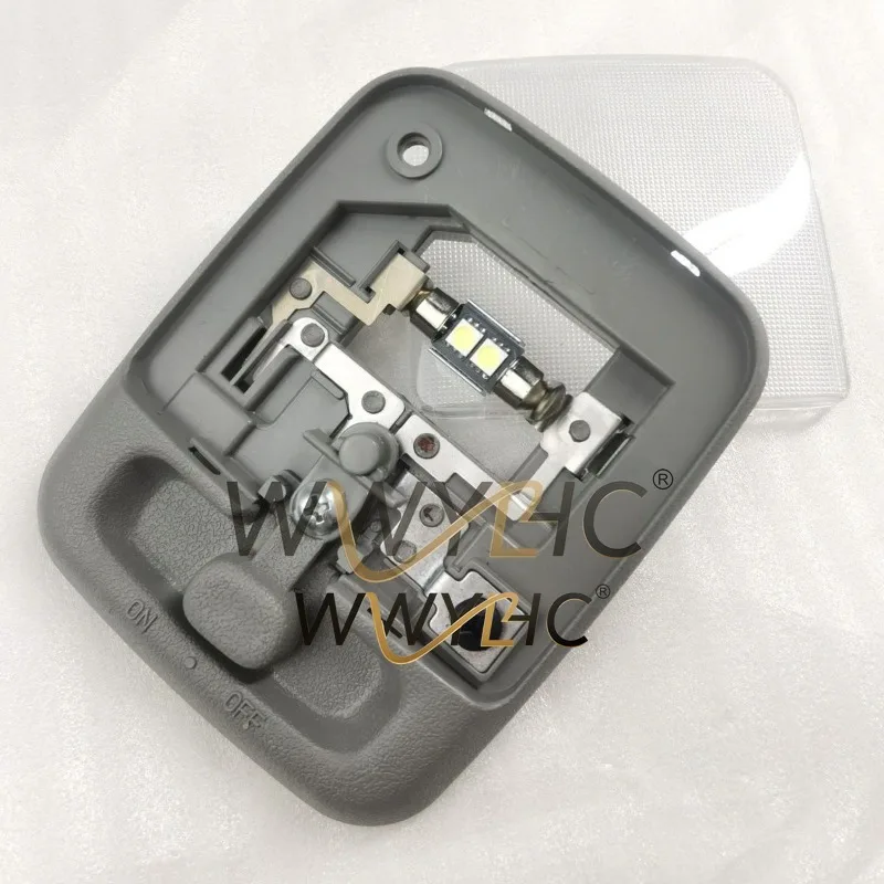 Suitable for Nissan Ruiqi 6 Paladin Odin Shuaike Indoor Light Inner Top Light NV200 Reading Light Original Car Parts