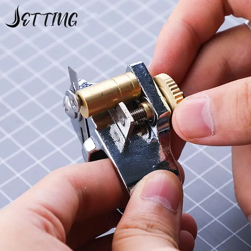 1pcs Ring Type Strip Cutter Leather Shoulder Strap Leather Rope Cutter Handheld Portable Strip Cutter Manual Leather Art Tool