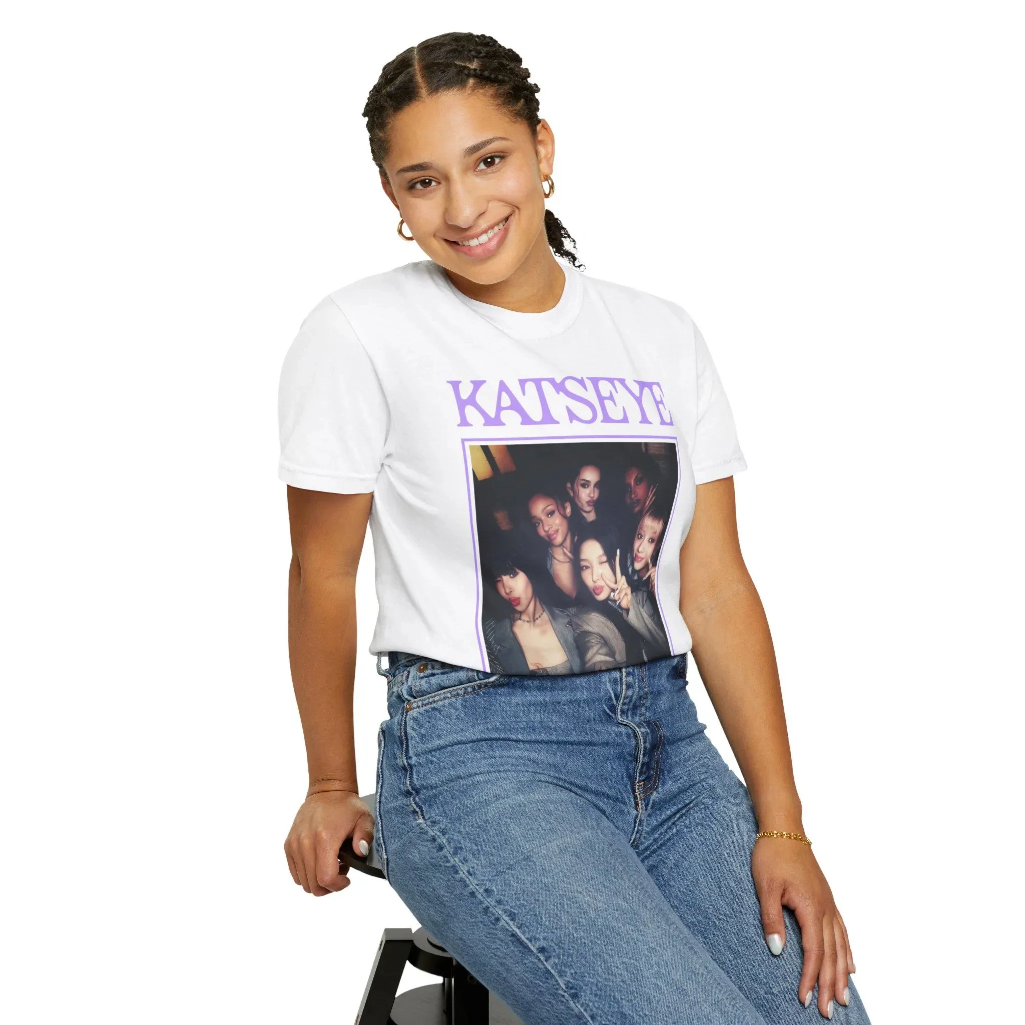 Katseye unisex short-sleeved T-shirt for boys and girls featuring K-pop styles like Megan Daniella Manon Lara Sofia and Yunchae