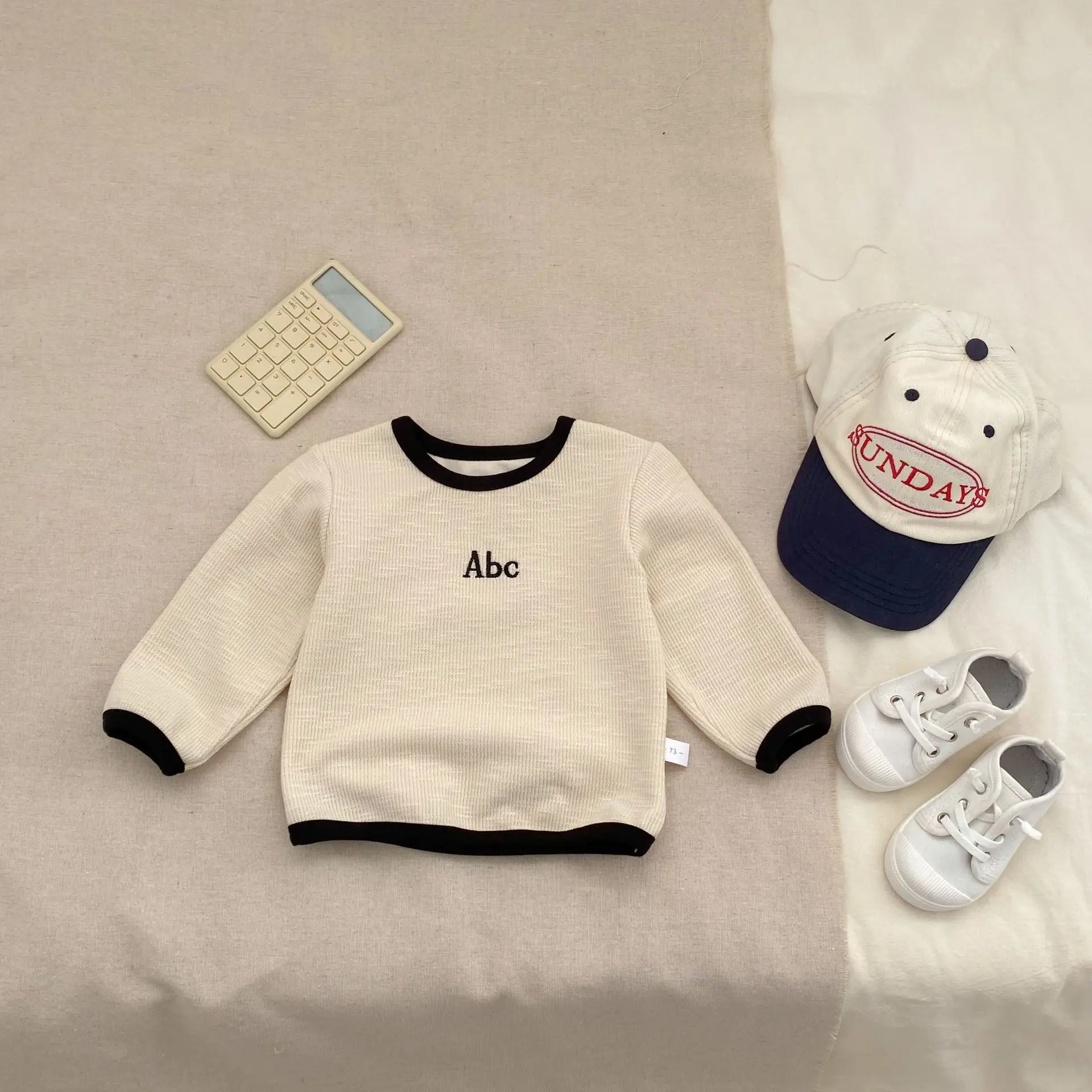 

2026 Spring New Children Long Sleeve T Shirts Cotton Girls Letter Embroidery Tops Kids Clothes Boys Casual Bottoming Shirts