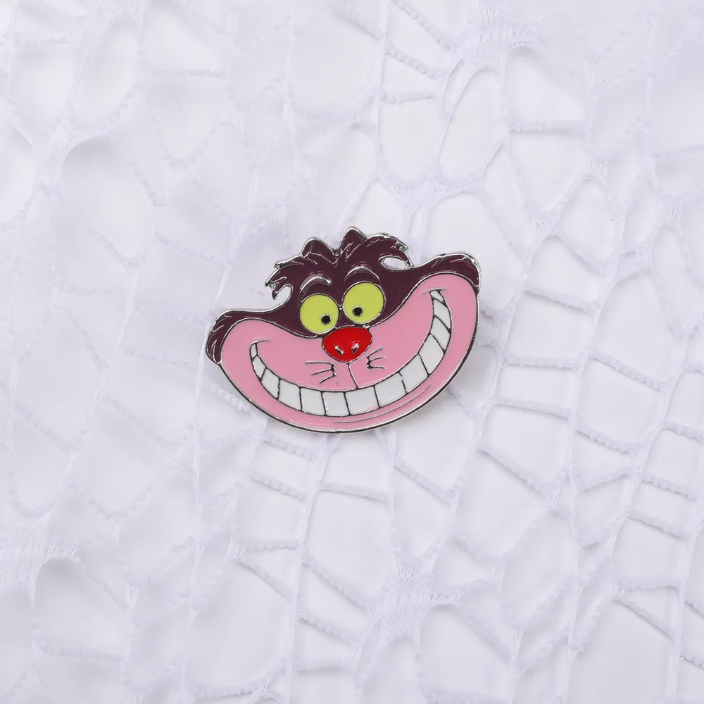 Cartoon Animal Brooch Pins Anime Movie Theme Cheshire Cat Shape Enamel Alloy Lapel Pin Jewelry Gift For Kids Friends Accessories