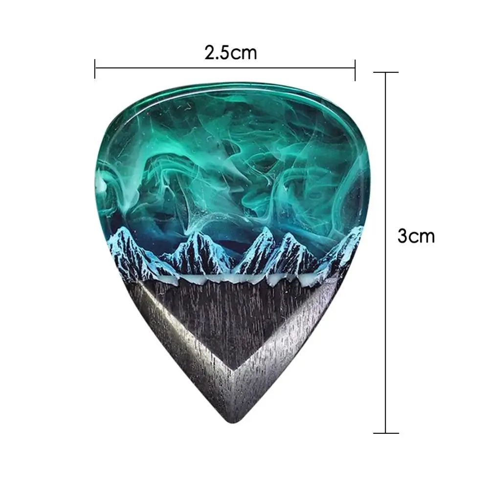 Creative Presents Guitar Pick Necklace Retro Handmade Resin Guitar Pick Heart Necklace Resin Heart Mountain Pendant