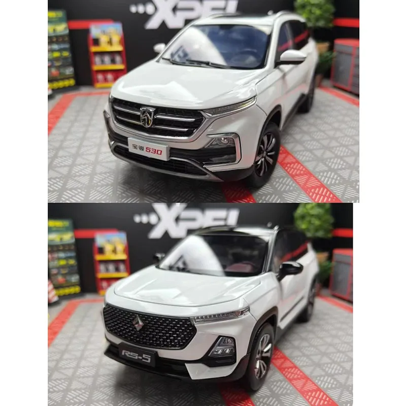 Diecast 1:18 Scale Baojun 530/RS5 Original Full Car Door-opening Alloy Car Model Collectible Toy Gift Souvenir Display Ornament