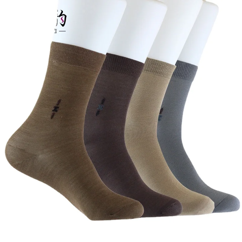 Frühlings-und Herbst must-have: geruchs neutrale Herren-Seiden socken-bequeme und strap azier fähige Maul beers eiden stricks ocken 67901