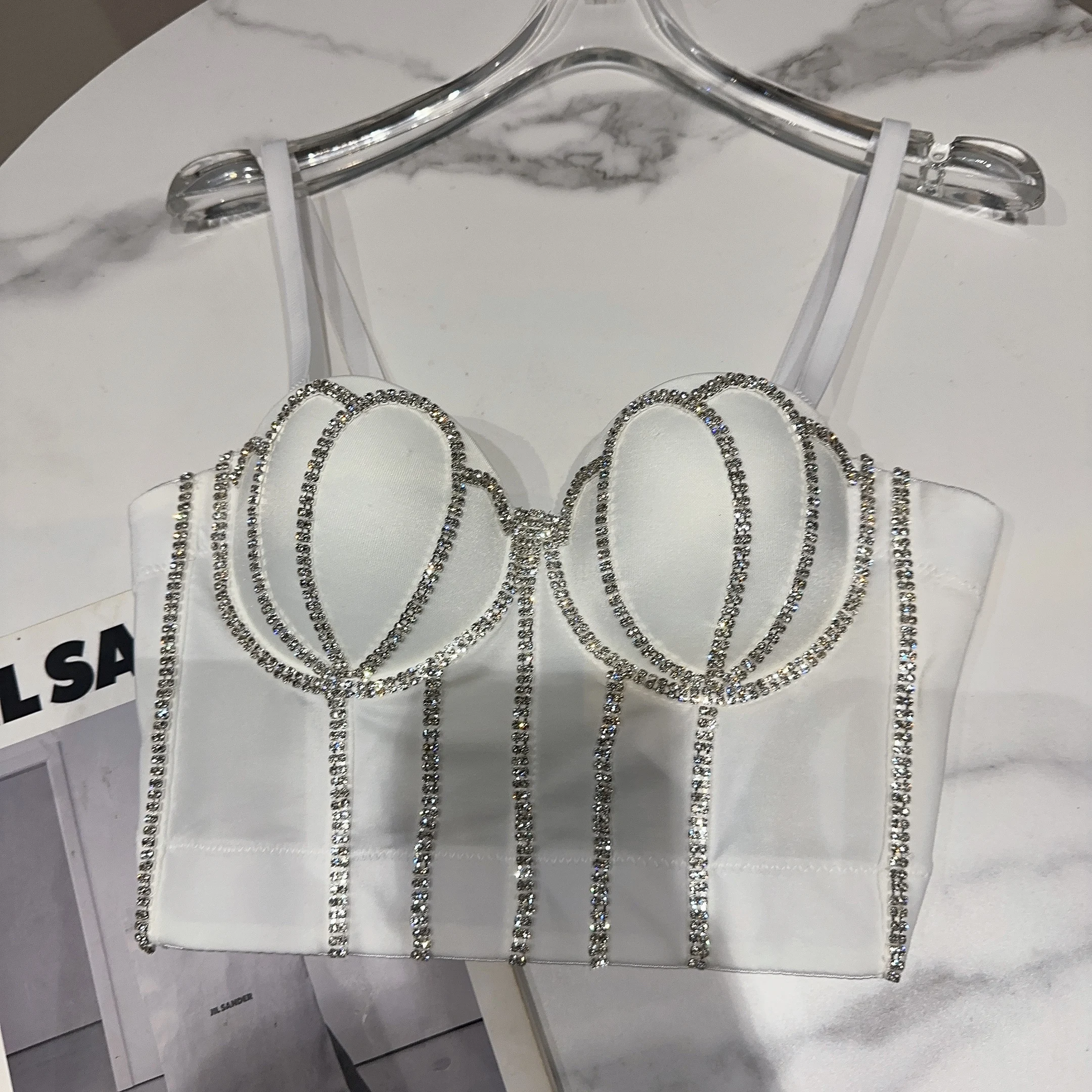 Faionable 2025 Autunno Nuovo Sle Feng ui Strass Embelli Slim Fit Brtte Sexy ort Bal Canotta per le donne