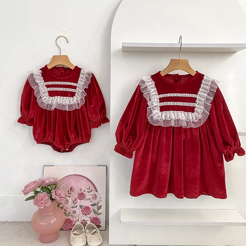 2026 Baby Mädchen Roter Samt-Strampler Langarm Weißer Spitzen-Rüschen-Body Neugeborenen Prinzessin Party Weihnachtsoutfit 0-24M – Detail 19