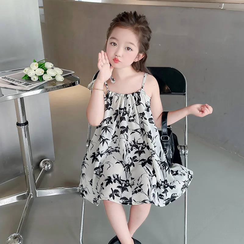 Girls dress summer children's suspender skirt new foreign style girl floral baby girl temperament beach