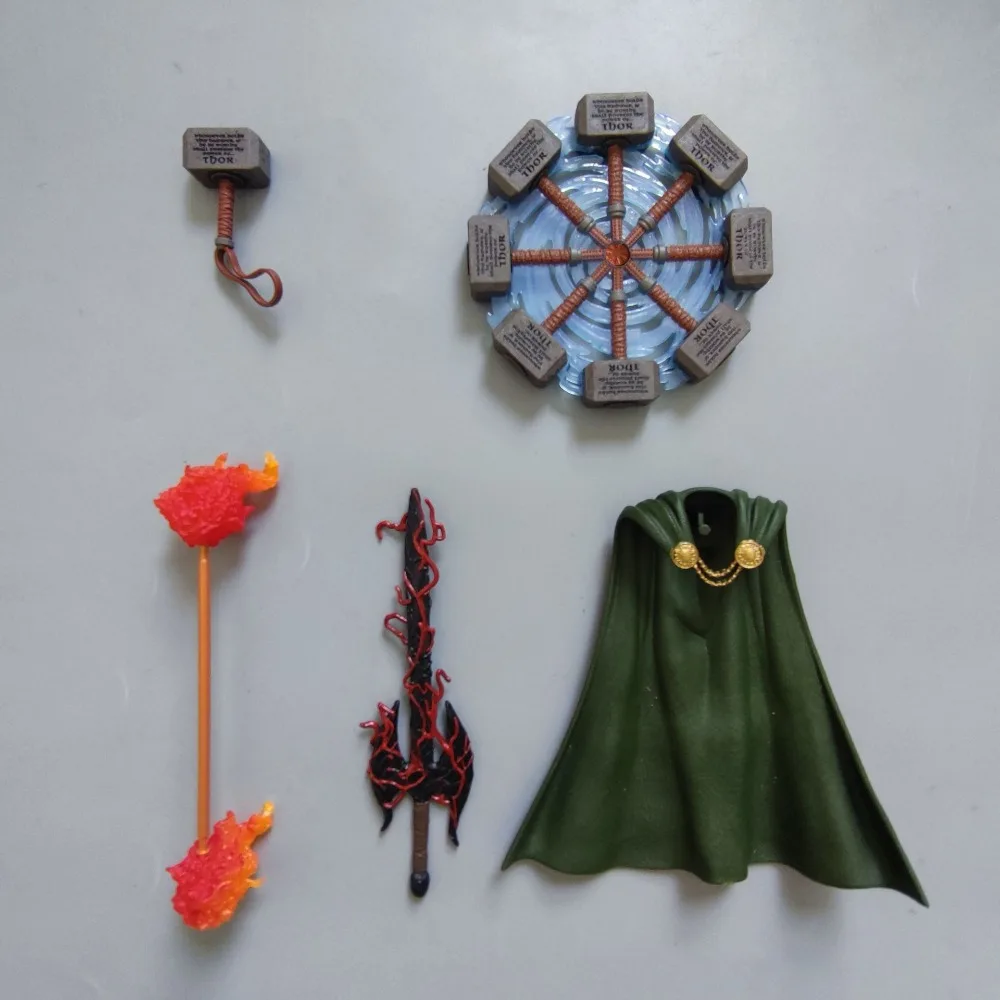 

Marvel Legends Ragnarok Thor's Spinning Hammer Accessory 6" Loose Figure
